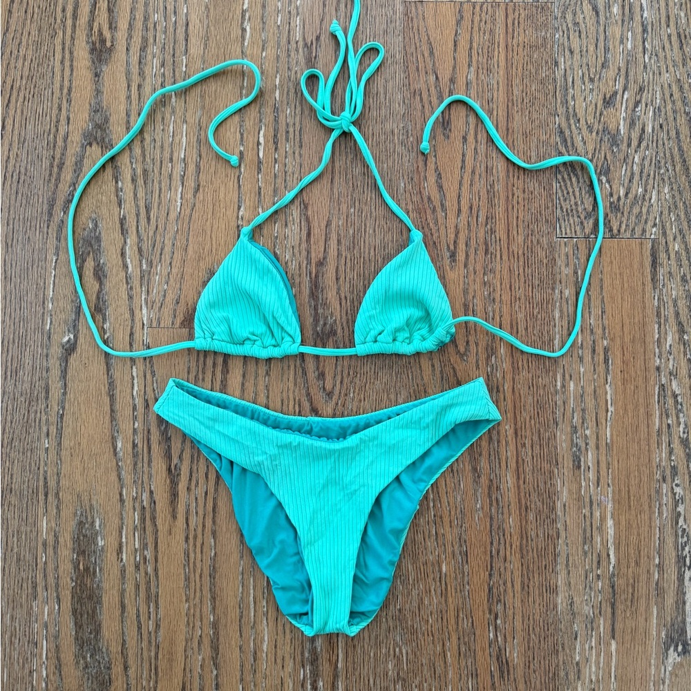 Lulu’s bikini